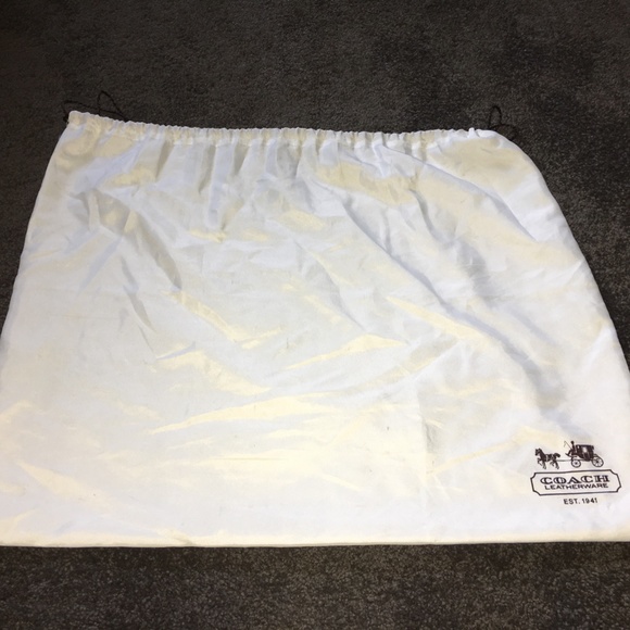 Coach Signature Collection - Picture 9 of 12